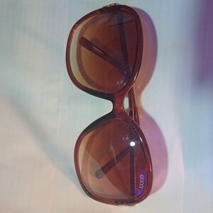 Gucci Oversized Brown Sunglasses with Gradient Lenses
